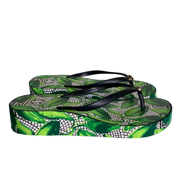 Tory Burch Island Resort Platform Wedge Flip Flop Leaf & Mosaic Print Sandal 9.5 - Picture 6 of 10